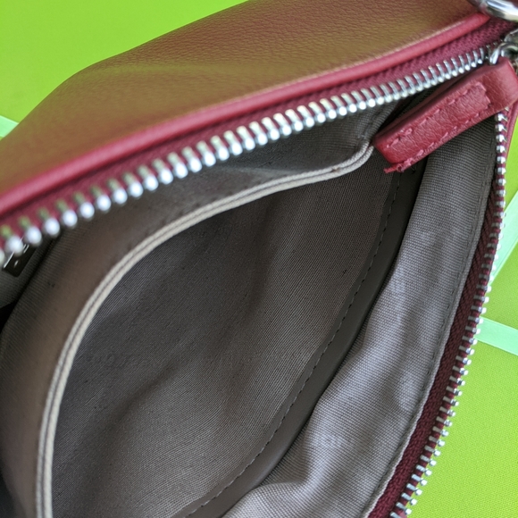 David Jones Paris Leather Crossbody Bag - Picture 9 of 9